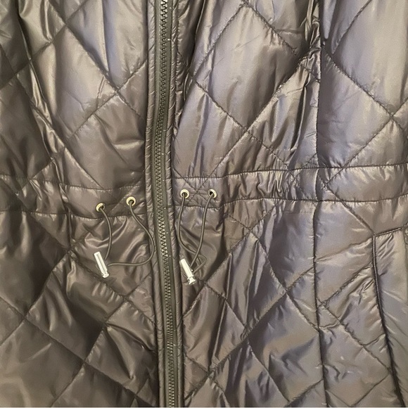 Avenue Reversible Puffer/Sherpa Jacket - Picture 3 of 8